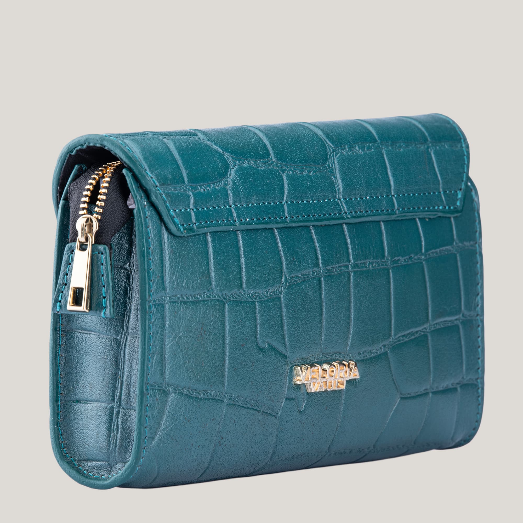 The Lira Clutch