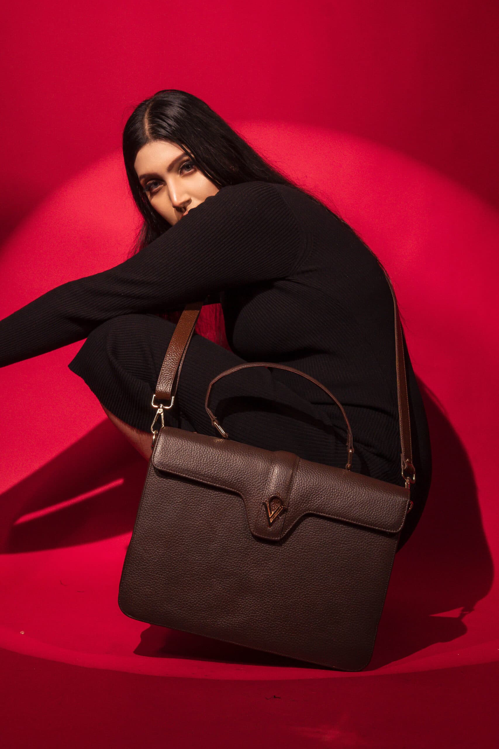 Veloria Vault Genuine Leather