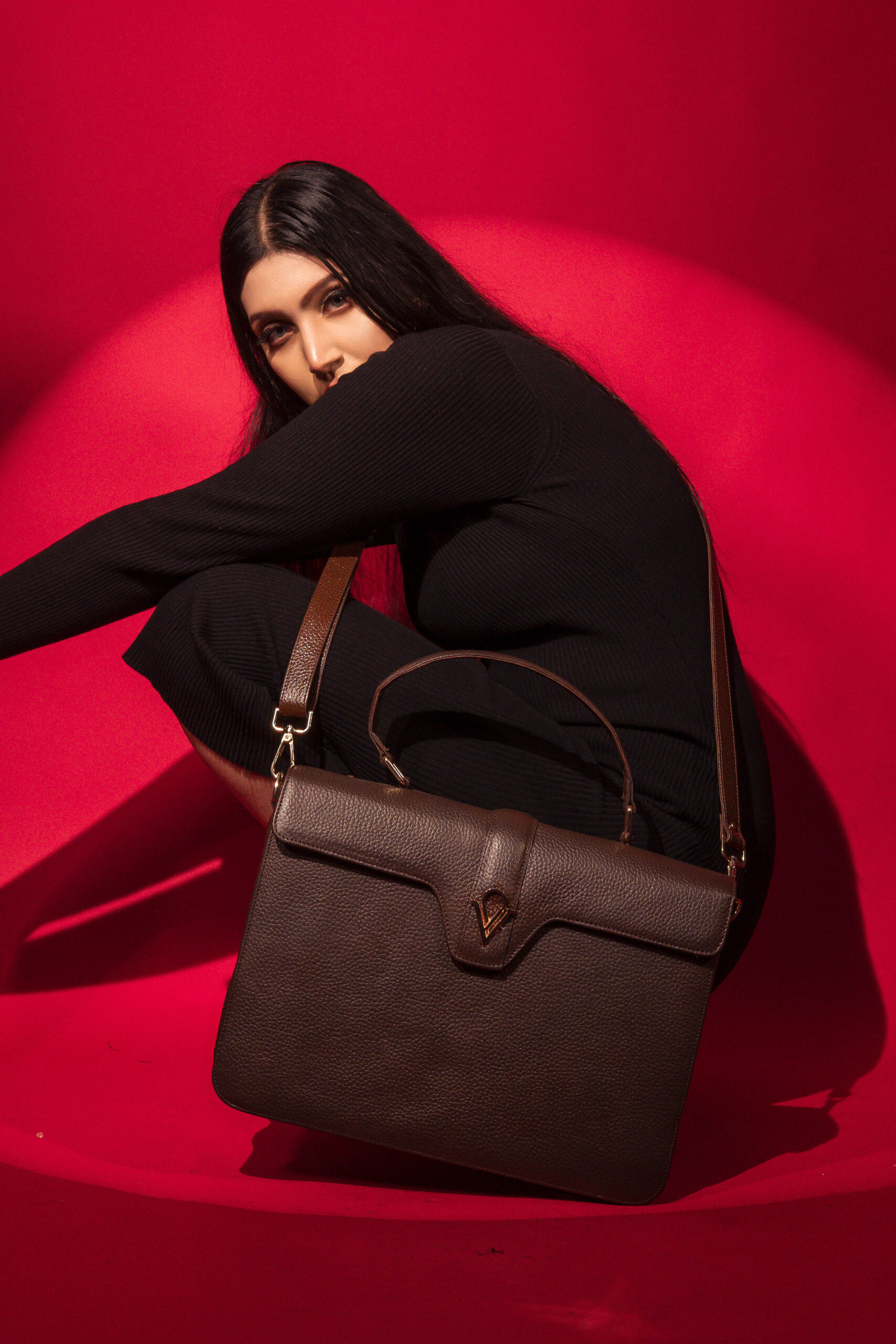 Donna tote spotlight