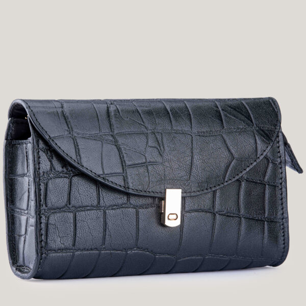 Lira Black